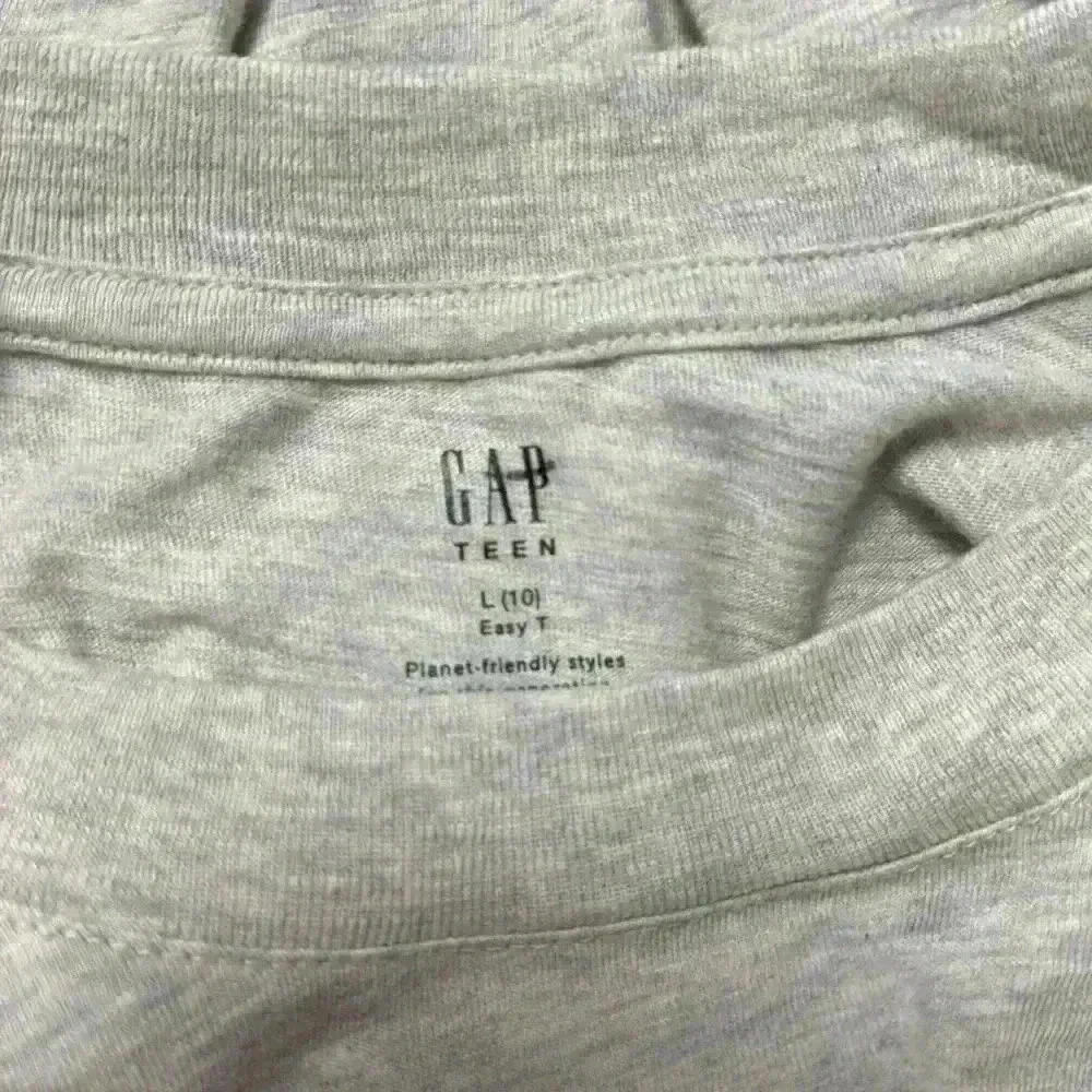 Gap Teen Easy T
